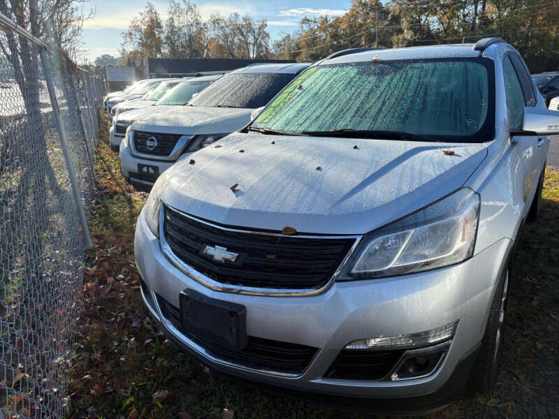 2017 Chevrolet Traverse 1LT photo 14