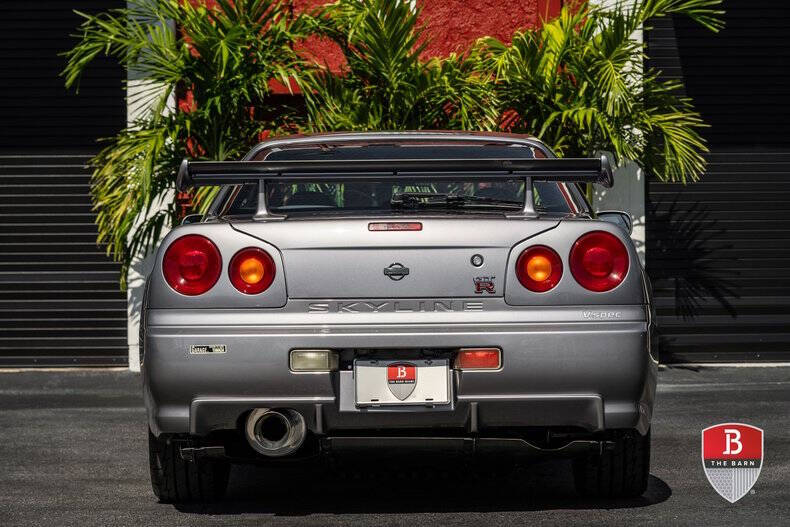 1999 Nissan Skyline