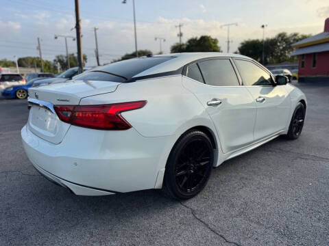 2017 Nissan Maxima