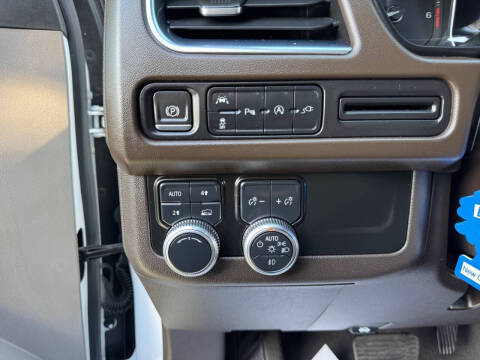 2021 GMC Yukon XL SLT