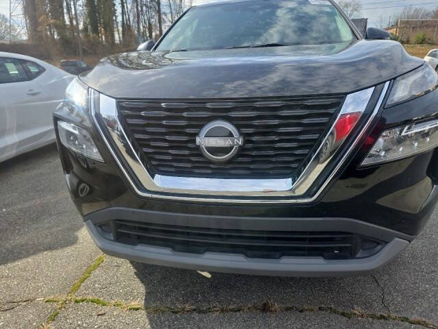 2022 Nissan Rogue SV