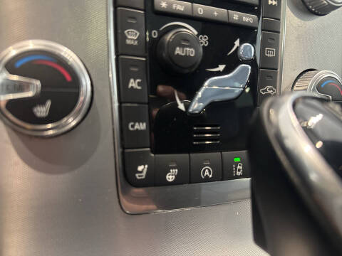 2018 Volvo V60 Cross Country T5 Platinum