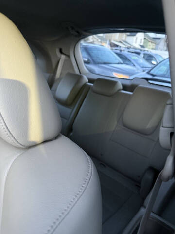 2011 Honda Odyssey EX-L w/DVD
