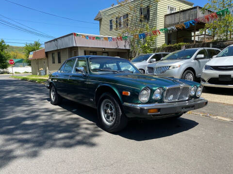 1983 Jaguar XJ-Series for sale at Big Time Auto Sales in Vauxhall NJ