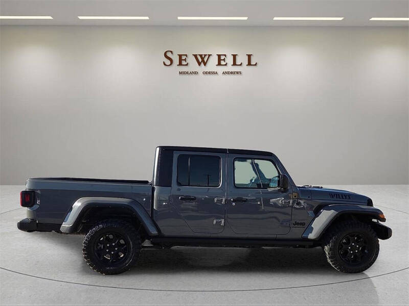 2023 Jeep Gladiator Willys
