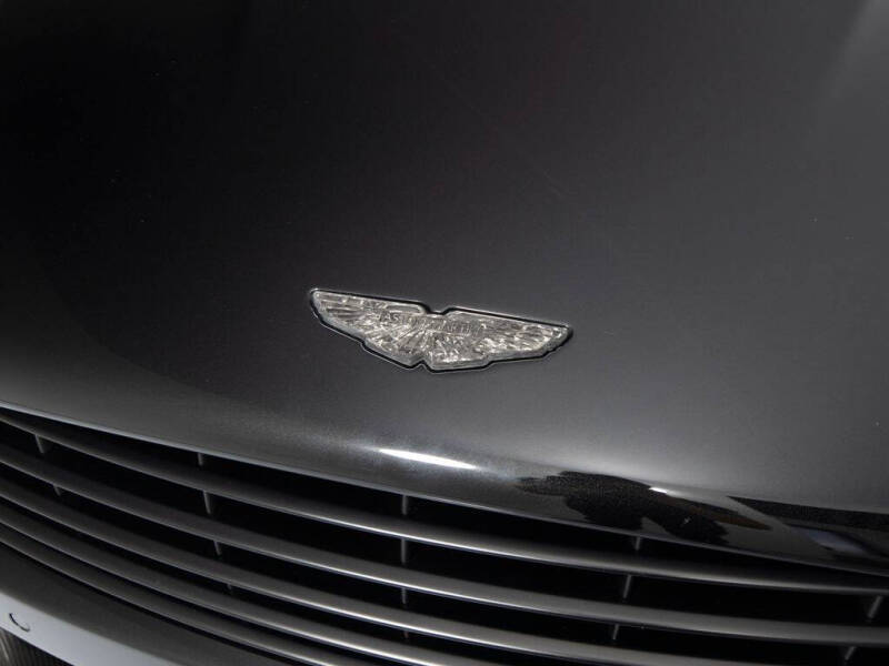 2015 Aston Martin Vanquish