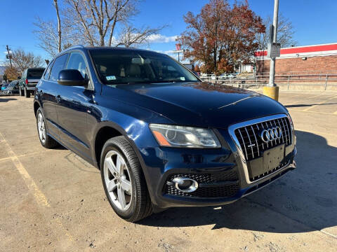 2011 Audi Q5 3.2 quattro Premium Plus