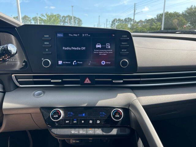 2022 Hyundai Elantra