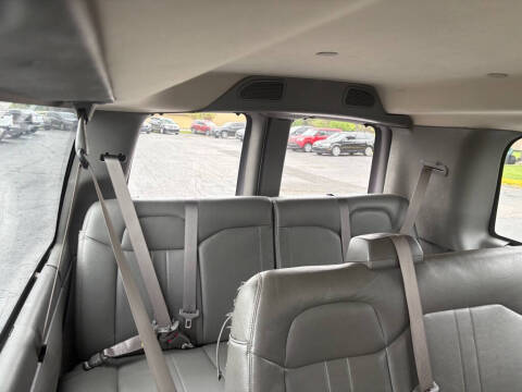 2017 Chevrolet Express LS 3500
