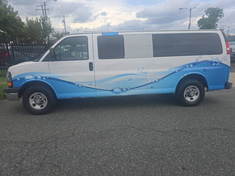 2016 Chevrolet Express LT 3500