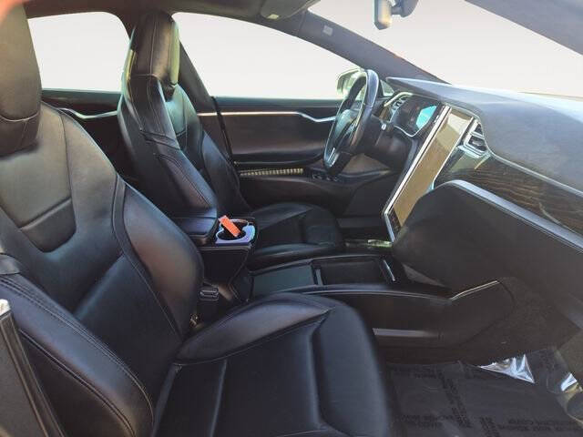 2016 Tesla Model S 75D