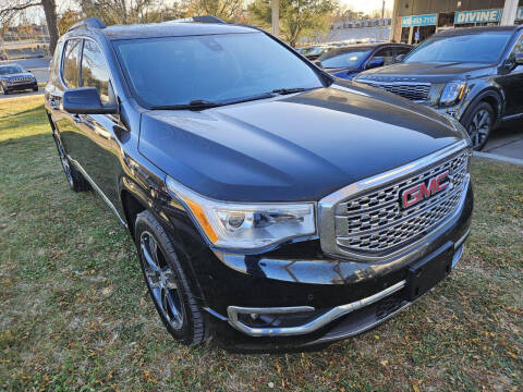 2017 GMC Acadia Denali