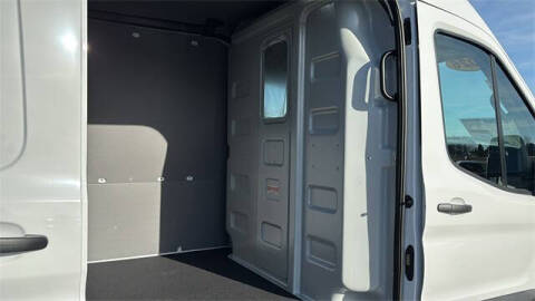 2026 Ford Transit 250