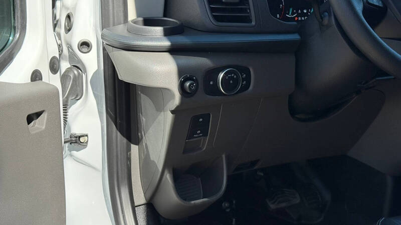 2025 Ford Transit