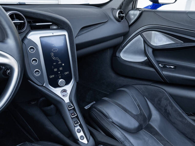 2024 McLaren 750S Spider