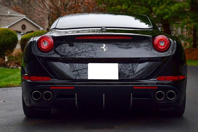 2016 Ferrari California T