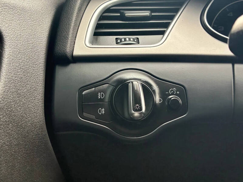 2013 Audi A4 2.0T quattro Premium Plus