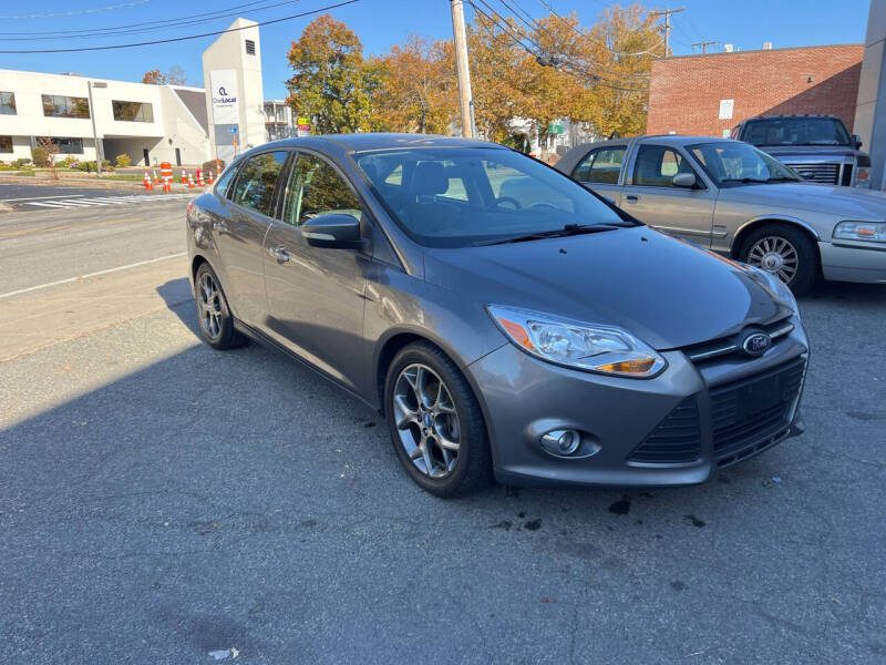 2013 Ford Focus SE photo 5