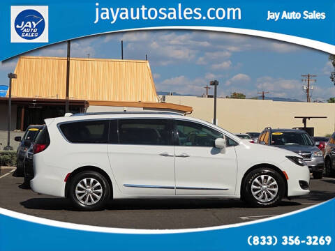 2018 Chrysler Pacifica Touring L