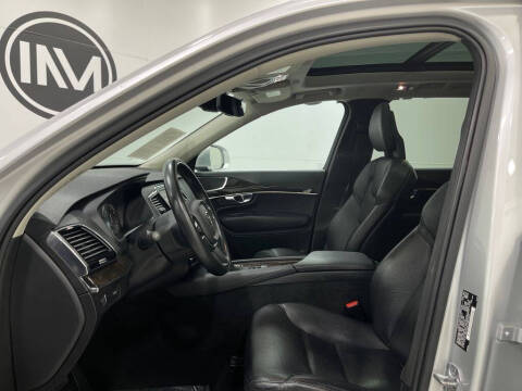 2018 Volvo XC90 T6 Momentum