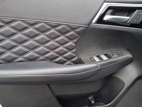 2024 Mitsubishi Outlander SEL