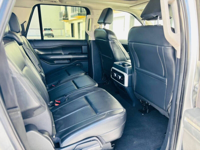 2022 Ford Expedition MAX XLT