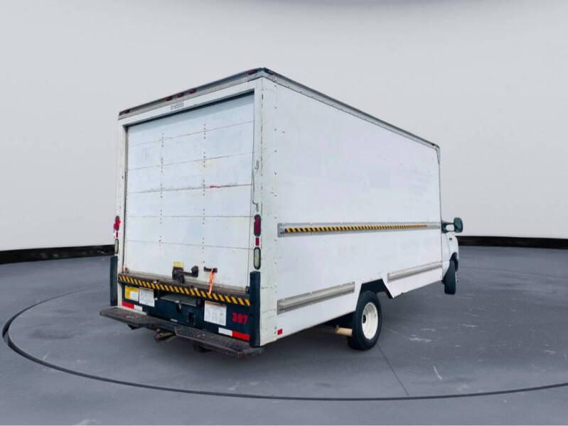 2012 Ford E-Series