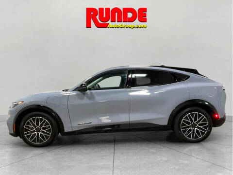 2024 Ford Mustang Mach-E Premium