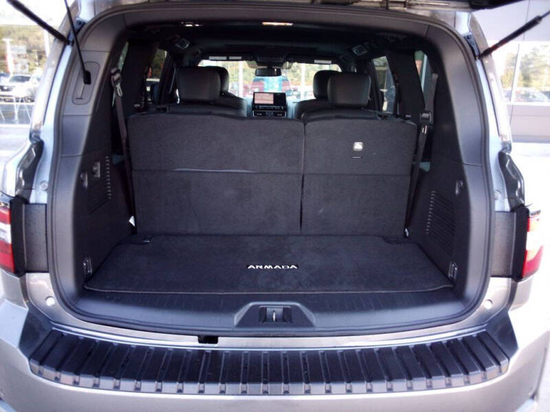 2022 Nissan Armada SL