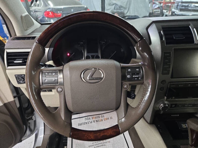 2017 Lexus GX 460