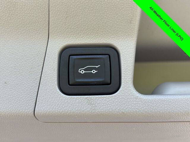 2017 GMC Acadia SLE-2