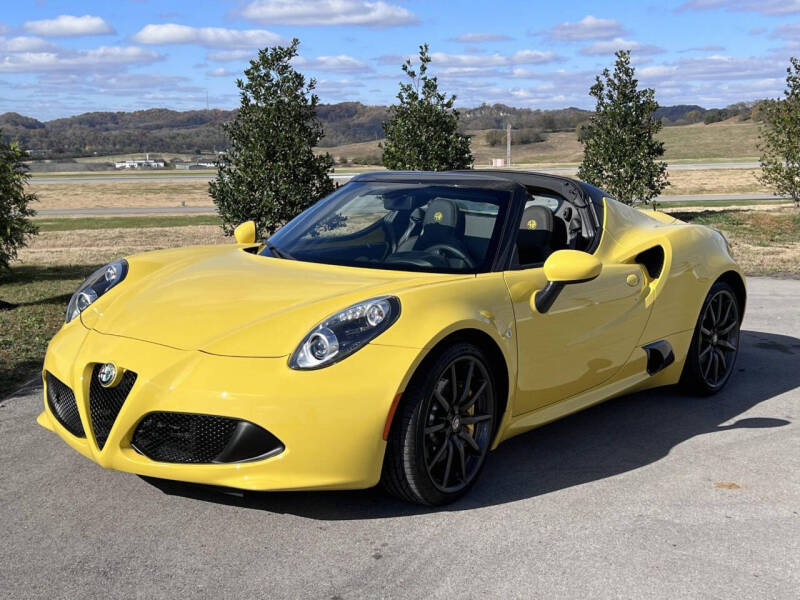 2016 Alfa Romeo 4C Spider's photo