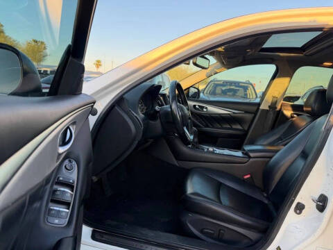 2021 Infiniti Q50 Luxe