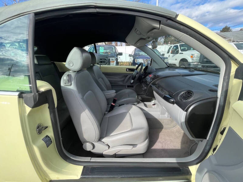 2006 Volkswagen New Beetle Convertible 2.5 PZEV