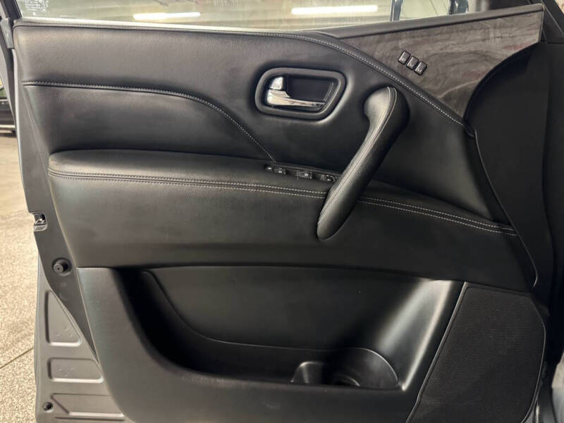 2020 Infiniti QX80 Luxe