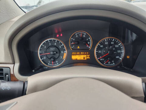 2011 Nissan Armada Platinum