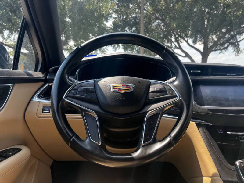2019 Cadillac XT5