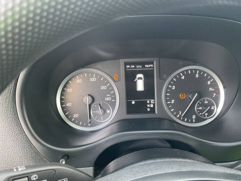 2022 Mercedes-Benz Metris Passenger