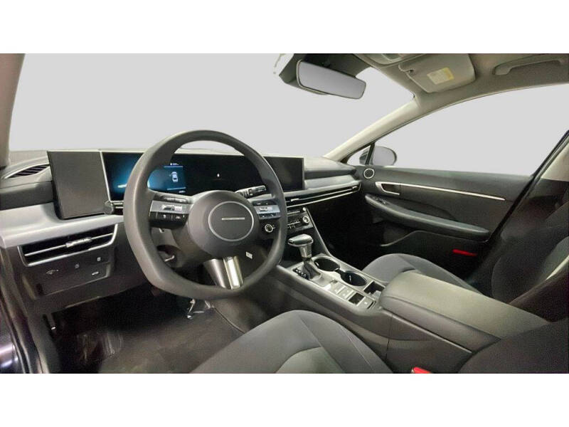 2025 Hyundai Sonata SE