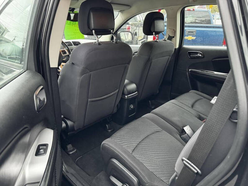 2012 Dodge Journey SE