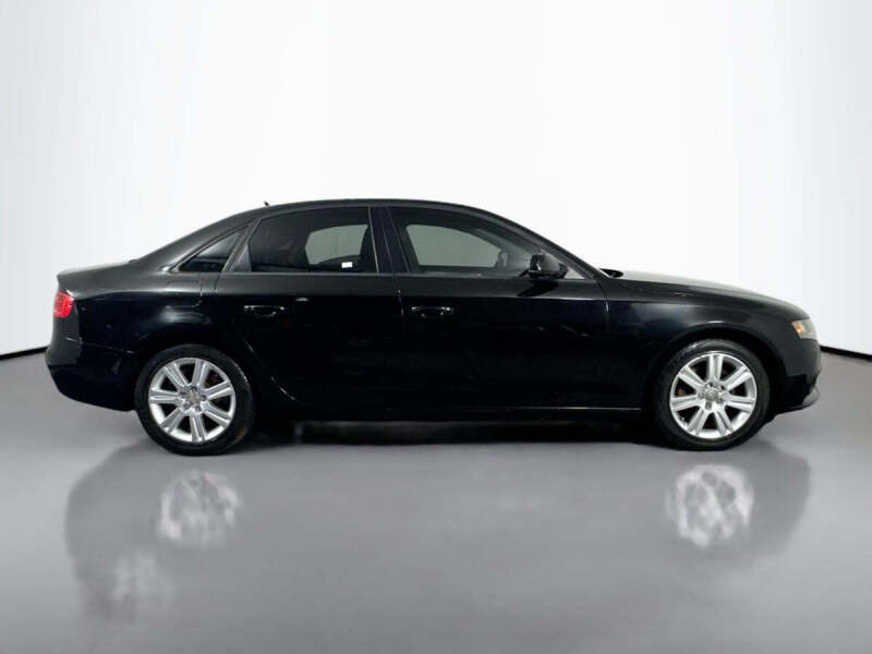 2010 Audi A4 2.0T quattro Premium
