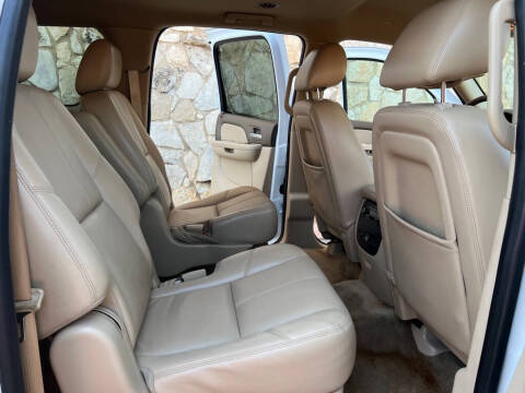 2012 Chevrolet Suburban LT