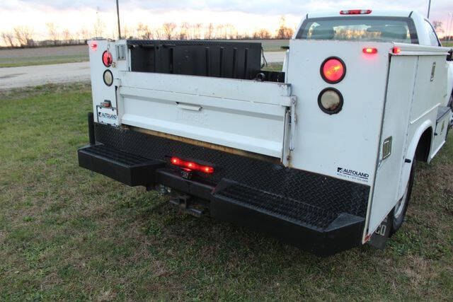 2013 Chevrolet Silverado 3500 Chassis Cab Work Truck photo 8