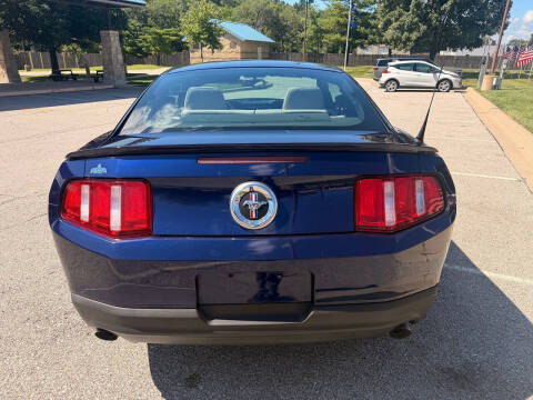 2012 Ford Mustang V6