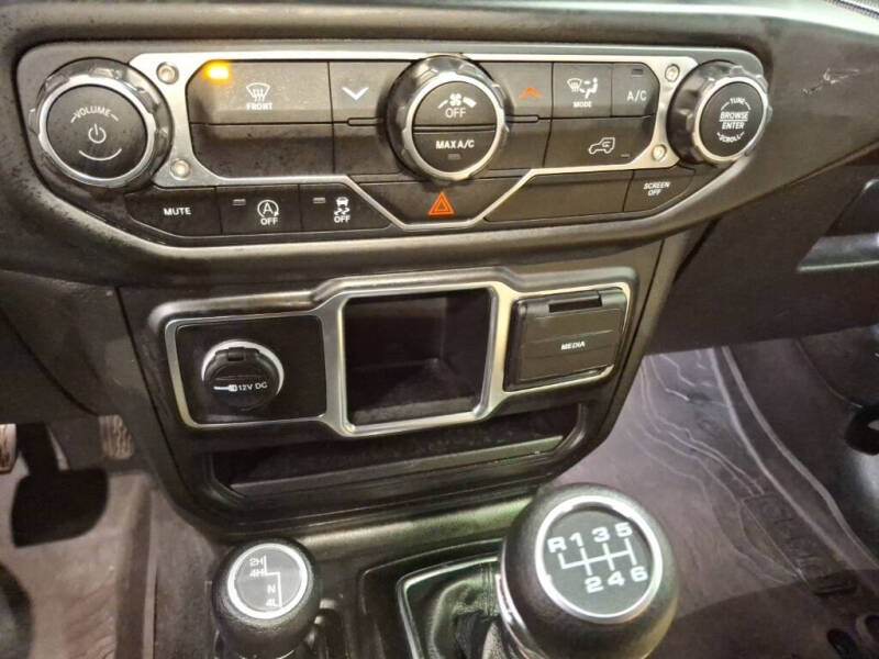 2023 Jeep Wrangler Willys