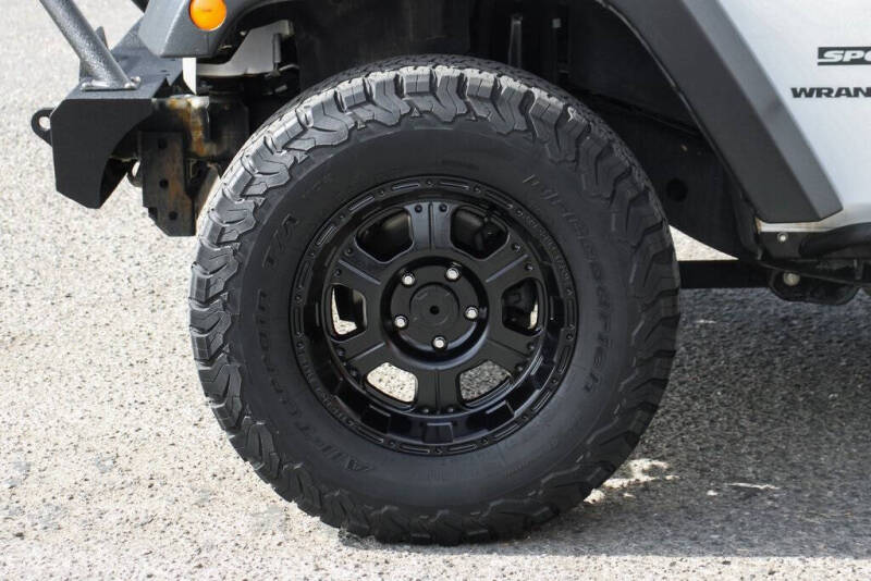 2015 Jeep Wrangler Sport