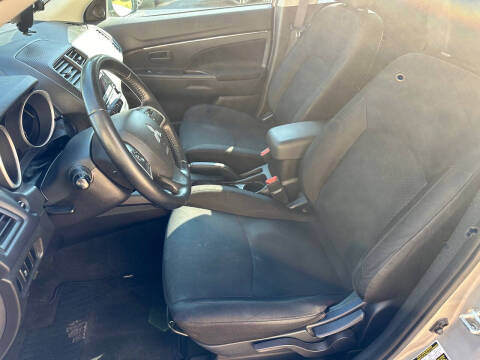 2015 Mitsubishi Outlander Sport ES