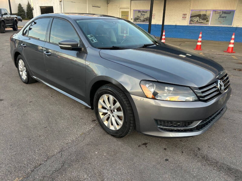 2014 Volkswagen Passat 1.8T Wolfsburg Edition PZEV