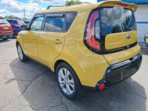 2016 Kia Soul +