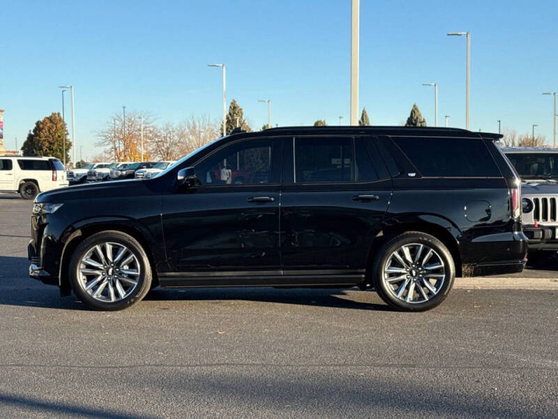 2022 Cadillac Escalade Sport